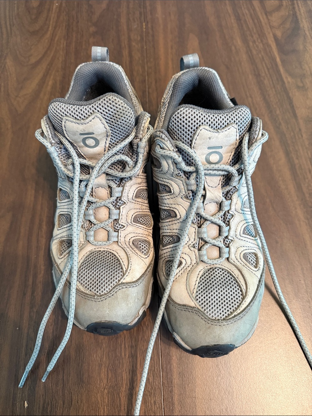 Oboz Sawtooth Low Hiking Shoes - Women's Gray Lace-Up Boots - Size 8